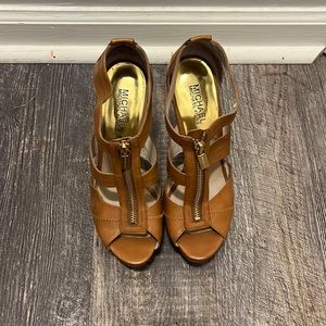 Michael Kors tan, zipper heels!